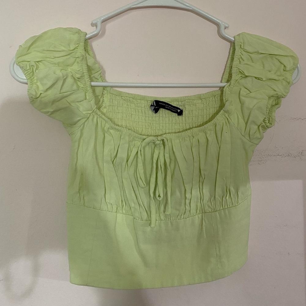 Like green ZARA top